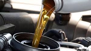 Quanto costa cambiare l'olio alla macchina